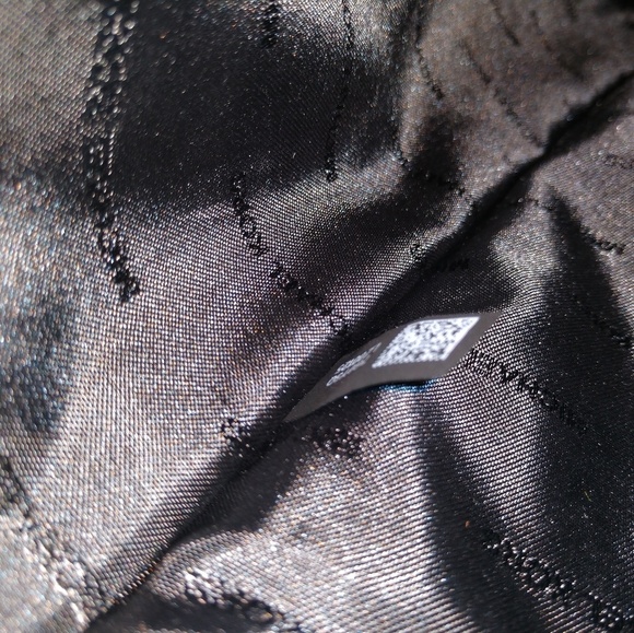 New🌺FREE🛍️BEAUTIFUL MICHAEL KORS TOTE. - Picture 5 of 8